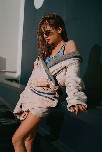 Lily collins page leaked private photo uncensored HD quality