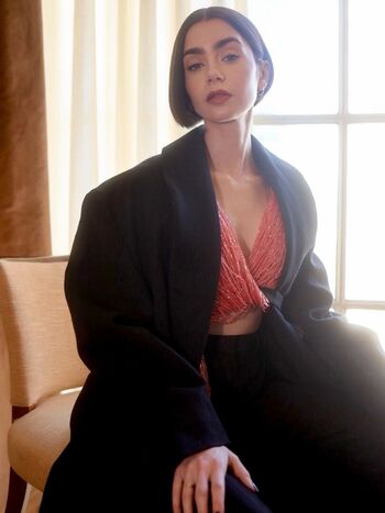 Lily collins page leaked private photo uncensored HD quality