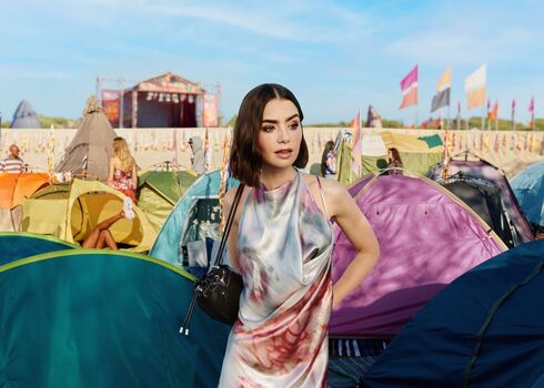 Lily collins page leaked private photo uncensored HD quality