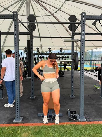Livefitelle leaked private photo uncensored HD quality
