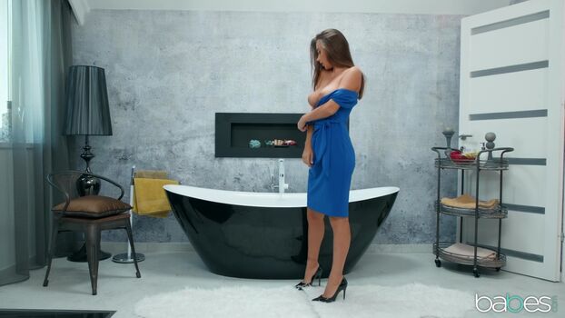 Liya silver  page leaked private photo uncensored HD quality