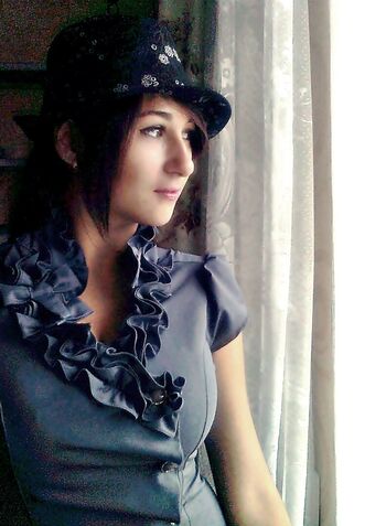 Louisa khovanski  page leaked private photo uncensored HD quality