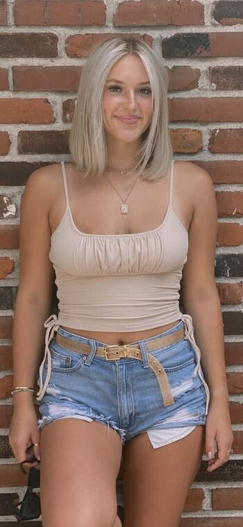 Lunchbaglujan  page leaked private photo uncensored HD quality