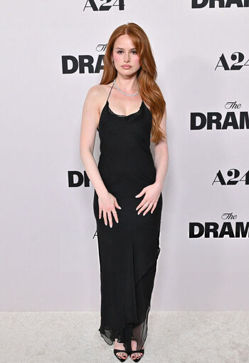 Madelaine petsch  page leaked private photo uncensored HD quality