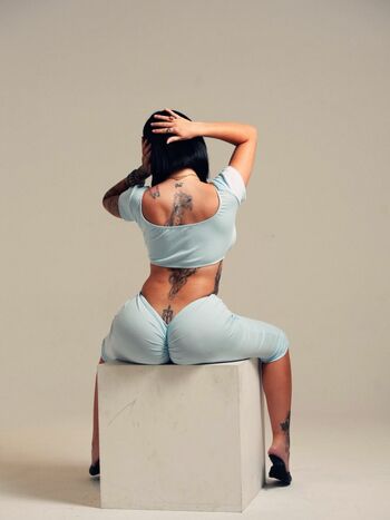 Malu trevejo  page leaked private photo uncensored HD quality