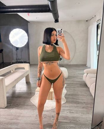 Malu trevejo  page leaked private photo uncensored HD quality