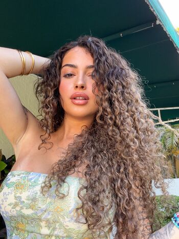 Malu trevejo  page leaked private photo uncensored HD quality