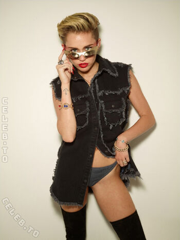 Miley cyrus page leaked private photo uncensored HD quality