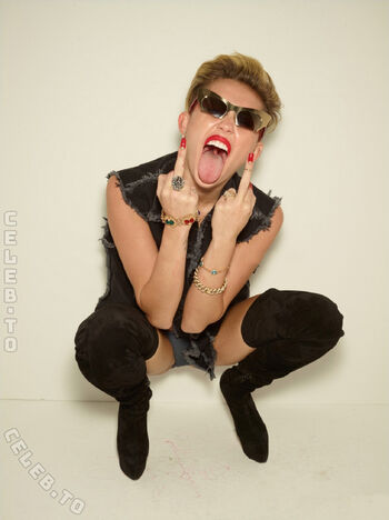 Miley cyrus page leaked private photo uncensored HD quality