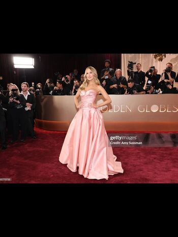 Nikki glaser page leaked private photo uncensored HD quality