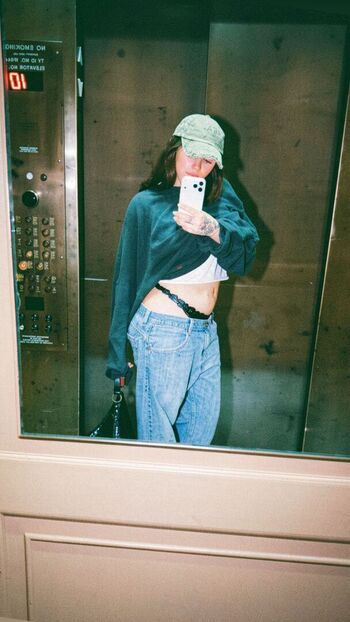 Noah cyrus page leaked private photo uncensored HD quality