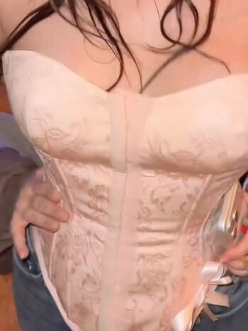 Noah cyrus page leaked private photo uncensored HD quality