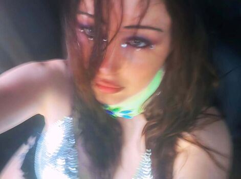 Noah cyrus leaked private photo uncensored HD quality