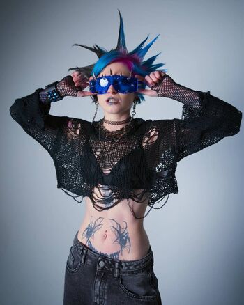 Noteasybeinwheezy leaked private photo uncensored HD quality