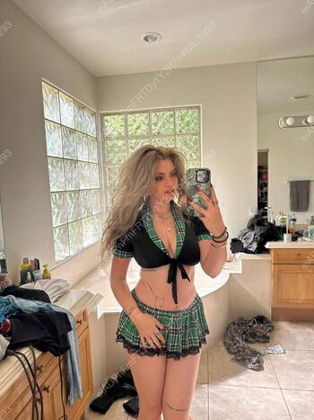 Officialdytto page leaked private photo uncensored HD quality