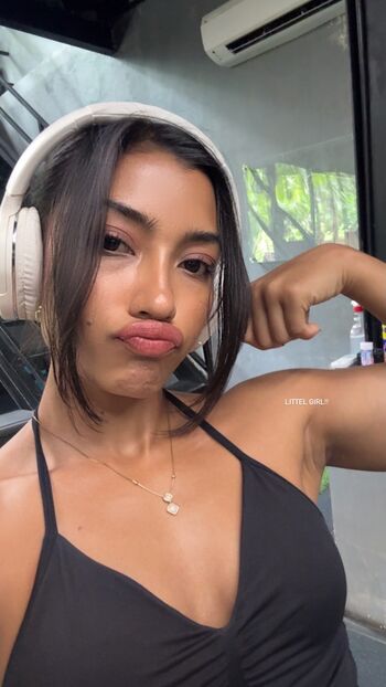 Okyyoliviaa  page leaked private photo uncensored HD quality