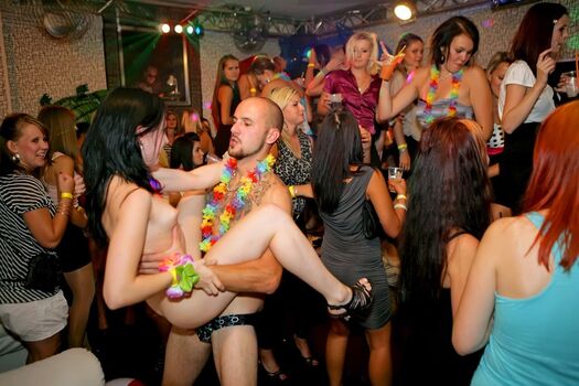 Party hardcore page leaked private photo uncensored HD quality