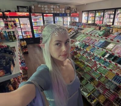 Phoebe bridgers page leaked private photo uncensored HD quality