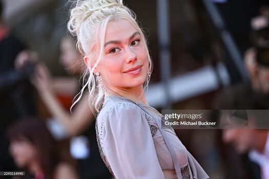 Phoebe bridgers page leaked private photo uncensored HD quality