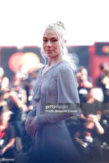 Phoebe bridgers page leaked private photo uncensored HD quality