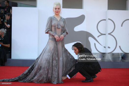 Phoebe bridgers page leaked private photo uncensored HD quality