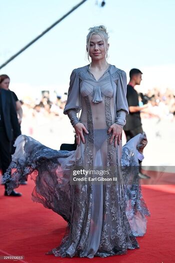 Phoebe bridgers page leaked private photo uncensored HD quality