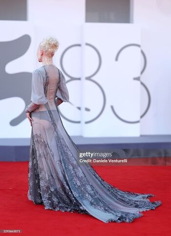 Phoebe bridgers leaked private photo uncensored HD quality