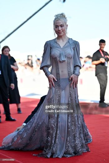 Phoebe bridgers leaked private photo uncensored HD quality