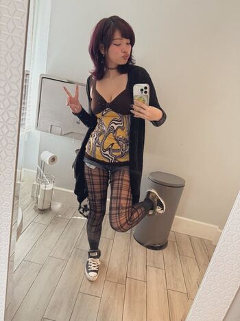 Ruinedbymiki page leaked private photo uncensored HD quality