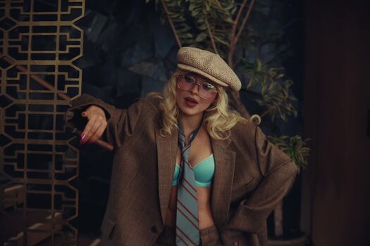 Sabrina carpenter  page leaked private photo uncensored HD quality