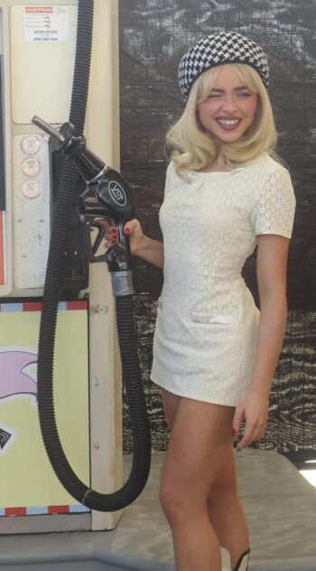 Sabrina carpenter  page leaked private photo uncensored HD quality