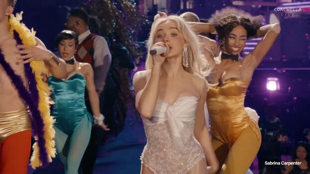 Sabrina carpenter  page leaked private photo uncensored HD quality