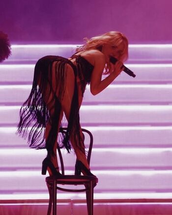 Sabrina carpenter leaked private photo uncensored HD quality