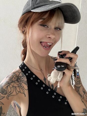 Sallydinosaur  page leaked private photo uncensored HD quality