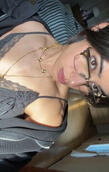 Sara saffari page leaked private photo uncensored HD quality