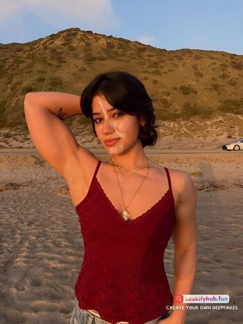 Sara saffari page leaked private photo uncensored HD quality