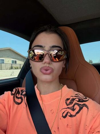 Sara saffari page leaked private photo uncensored HD quality