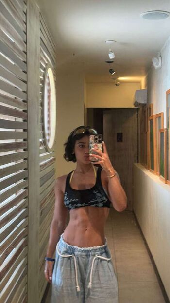 Sara saffari leaked private photo uncensored HD quality