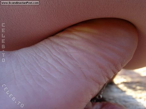 Scandinavian feet page leaked private photo uncensored HD quality