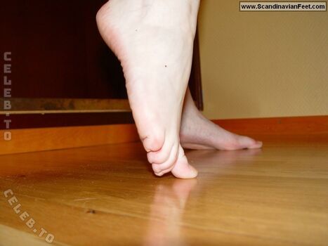 Scandinavian feet page leaked private photo uncensored HD quality