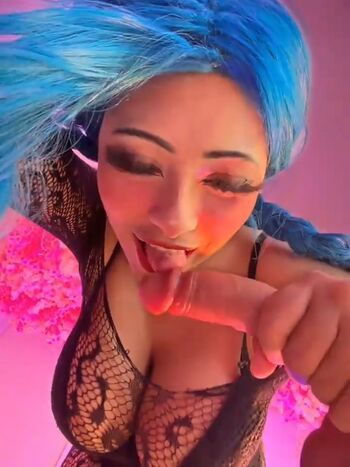 Seraphine  page leaked private photo uncensored HD quality