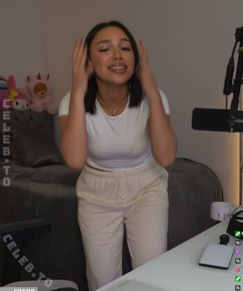 Shakiravv page leaked private photo uncensored HD quality