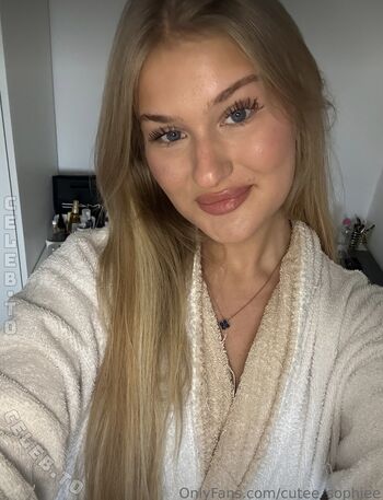 Sophiaa leaked private photo uncensored HD quality