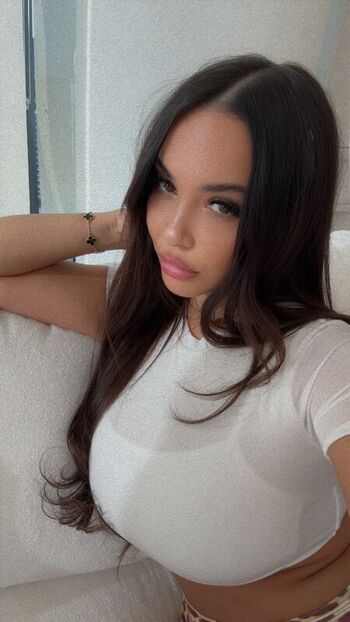 Stella hudgens  page leaked private photo uncensored HD quality