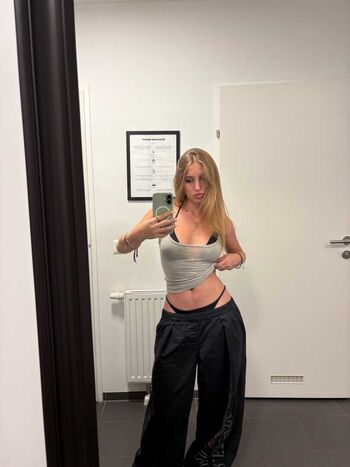 Stellas secret leaked private photo uncensored HD quality