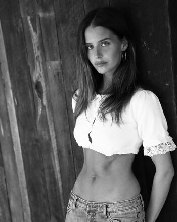 Steph mandich leaked private photo uncensored HD quality