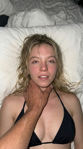 Sydney sweeney ai porn page leaked private photo uncensored HD quality