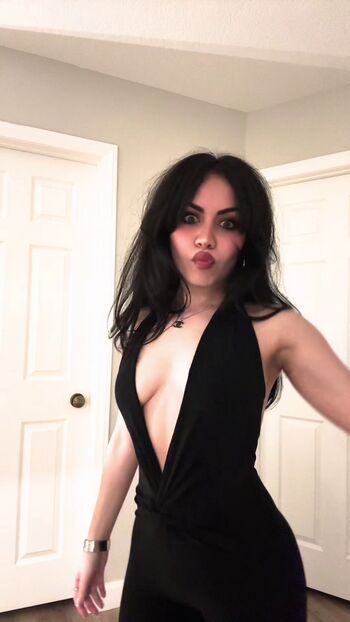 Tara yummy page leaked private photo uncensored HD quality