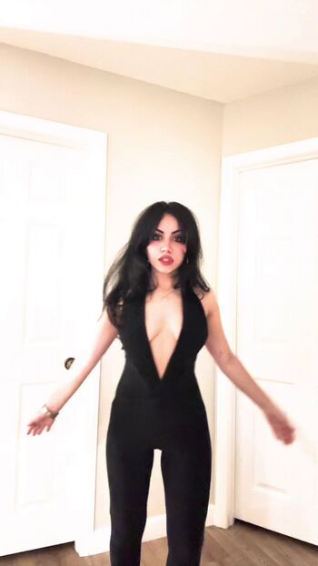 Tara yummy page leaked private photo uncensored HD quality