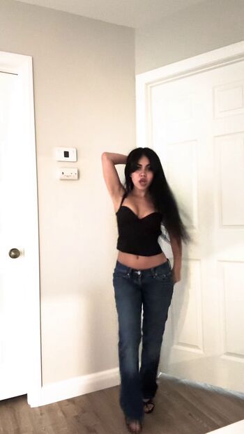 Tara yummy leaked private photo uncensored HD quality